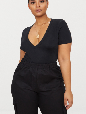 Plus Black Ribbed Plunge Short Sleeve Bodysuit