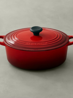 Le Creuset Signature Cast-iron Oval Dutch Oven, 5-qt.