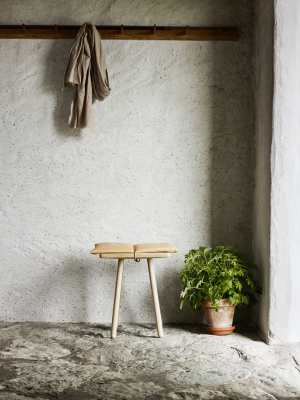 Georg Jubilee Stool