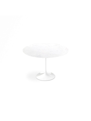 Bianca Neve Calacatta Quartz<sup>&copy;</sup> Tulip Dining Table - Round