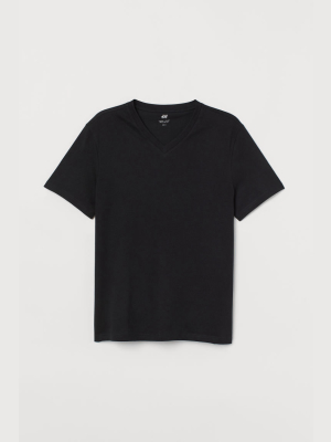 Regular Fit V-neck T-shirt