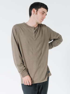 Liste Long Sleeve Henley - Desert