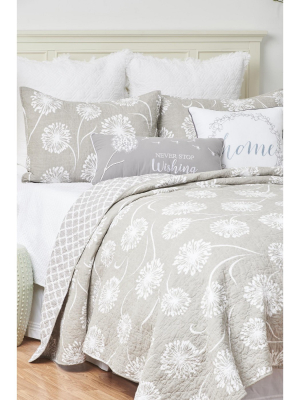 C&f Home Guinevere Floral Quilt Mini Set