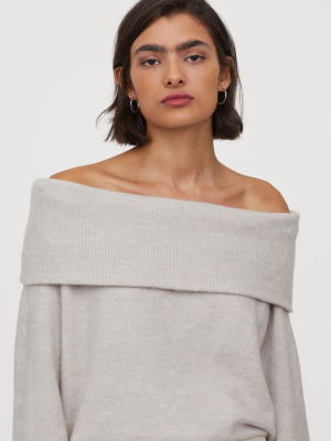 Off-the-shoulder Sweater