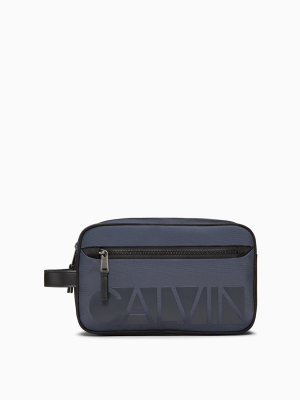 Essential Nylon Dopp Kit