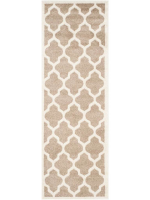 Amherst Quatrefoil Wheat/beige Runner Rug