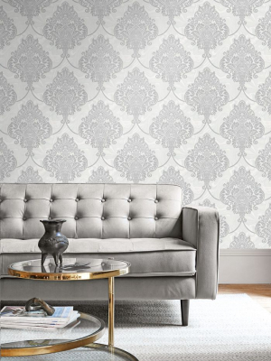 Puff Damask Wallpaper In Silver Glitter And Off-white From The Casa Blanca Ii Collection By Seabrook Wallcoverings