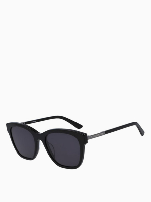 Cat-eye Solid Sunglasses