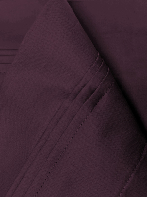 Blue Nile Mills Solid 650-thread Count Pillowcase Set, Standard, Plum