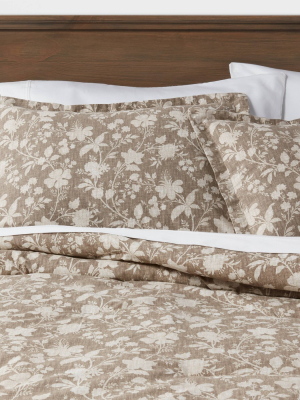 Family Friendly Floral Comforter & Pillow Sham Set Natural - Threshold™