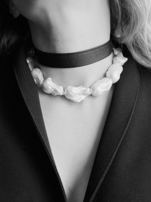 Baroque Pearl Collar