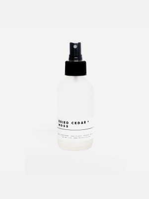 True Hue Dried Cedar + Moss Linen Spray