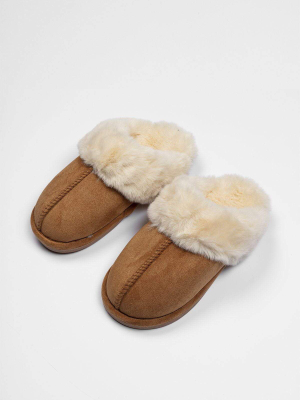 Women's Slippers In Brown