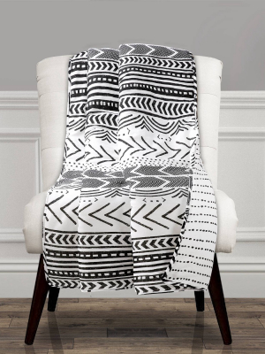 Hygge Geo Throw Blanket - Lush Décor