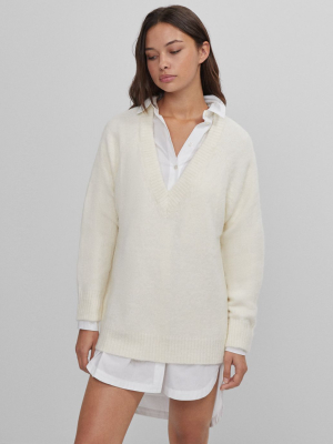 Bershka V-neck Fluffy Sweater In White