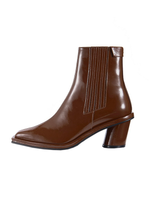Oblique Square Chelsea Boots – Brown Patent