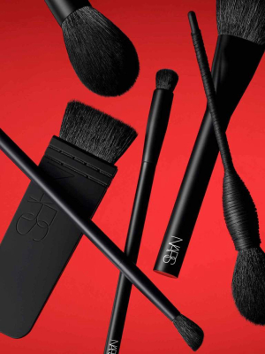 Ita Kabuki Brush