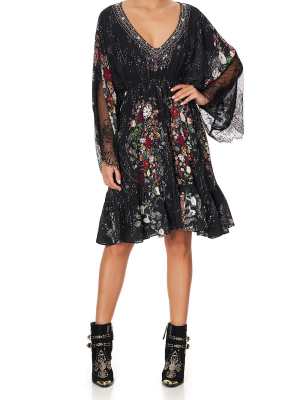 Short Dress With Lace Sleeve To The Gypsy