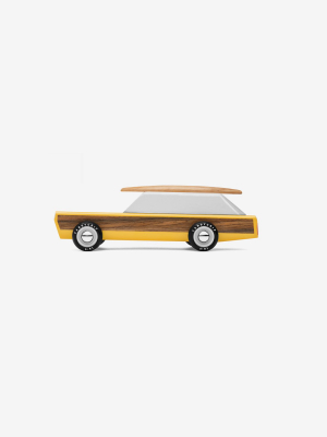 Americana - Woodie Station Wagon W/ Surfboard