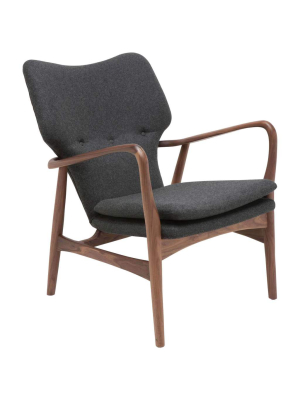 Patrik Chair