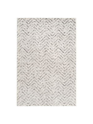 Adirondack Chevron Area Rug - Safavieh