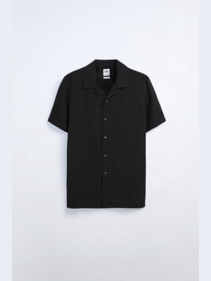 Spread Collar Shirt