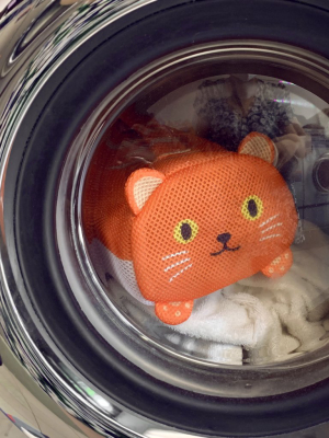 Handy Cat Laundry Bag