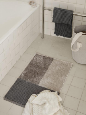 Pile Bathroom Mat In Grey