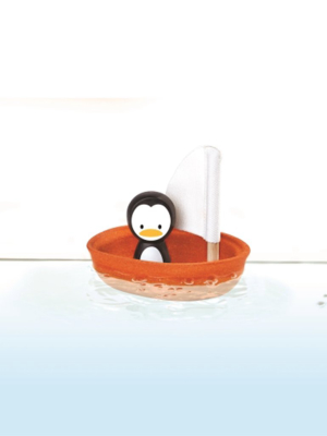 Sailing Boat - Penguin