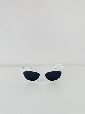 Byrdland Sunglasses In White