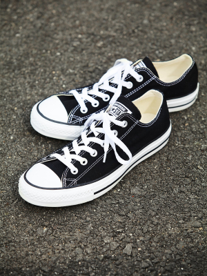 Chuck Taylor All Star Low-top Converse Sneakers