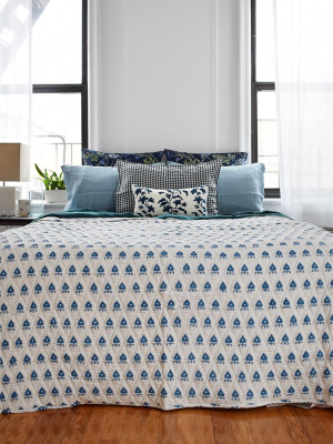 Paan Patti Blue Quilt, Multiple Sizes