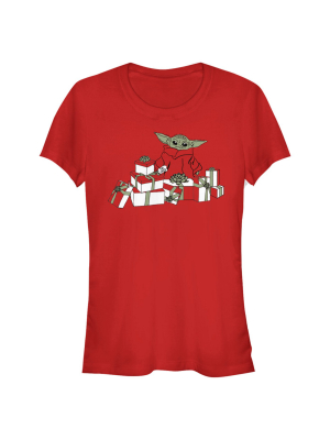 Junior's Star Wars The Mandalorian Christmas The Child Gifts Galore T-shirt