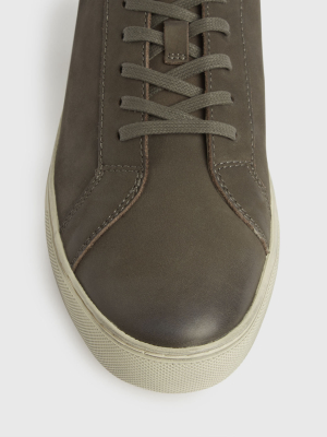 Stow Low Top Leather Sneakers Stow Low Top Leather Sneakers