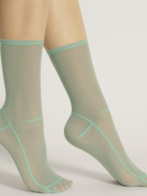 Sample Solid Sea Foam Mesh Socks