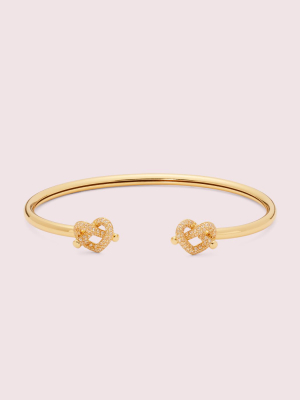 Loves Me Knot Pavé Flex Cuff