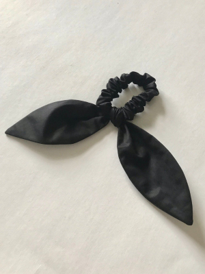 Black Cotton Bow-tie 'bunni' Scrunchie