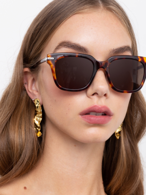 Empire A D-frame Sunglasses In Tortoiseshell