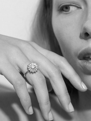 Dahlia Ring | Platinum