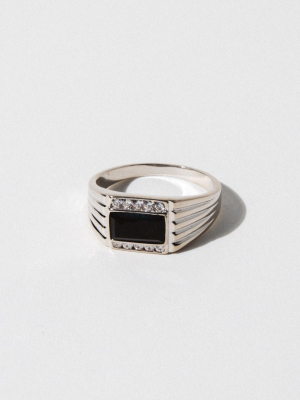 Levi Onyx Ring