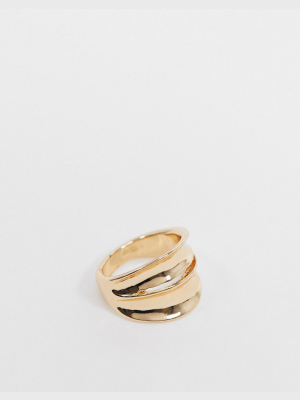 Vero Moda Exclusive Chunky Ring In Gold