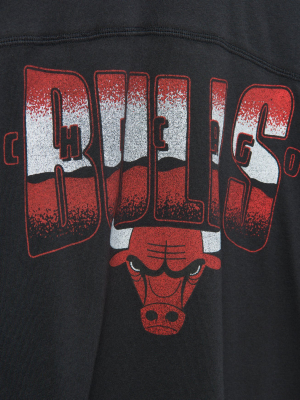 Women's Bulls Courtside Cropped Tee