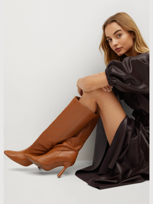 Leather Boots With Tall Leg