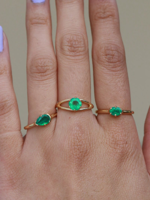Round Emerald Eye Ring