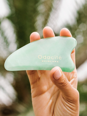 Crystal Contour Gua Sha Green Aventurine Beauty Tool