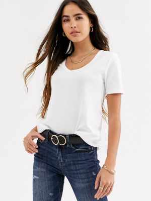 River Island Loose Fitting T-shirt In White