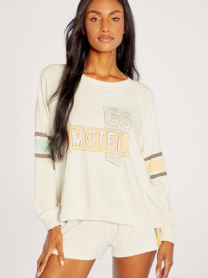 Motel 66 Sommers Sweatshirt | Vanilla