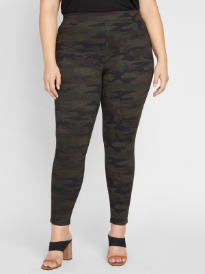 Runway Legging Forest Camo Inclusive Collection