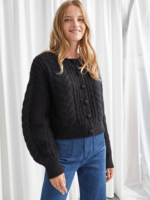 Cropped Cable Knit Cardigan