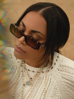 Lauren London - Lotus Locs + Amber Tortoise + Brown Gradient Sunglasses